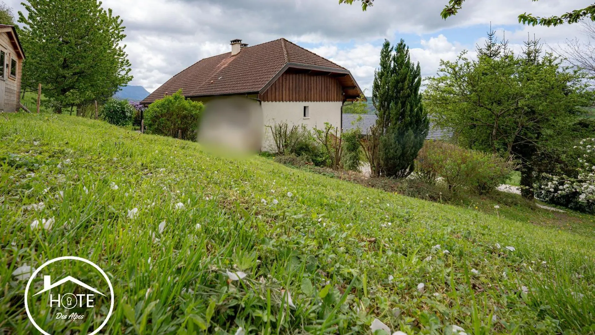 Apartment Entre Lacs Et Montagnes-Jardin-Wifi Gruffy France